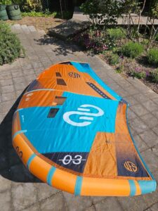 Wingfoil Eleveight Wing V5 in 3qm – Neuwertig