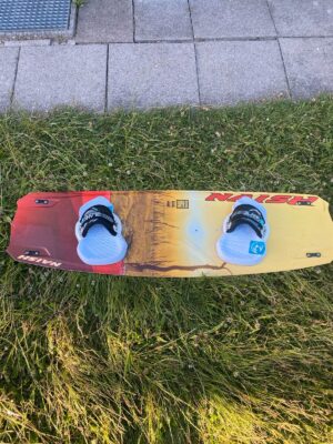 Naish Motion 138 Twintip Kiteboard